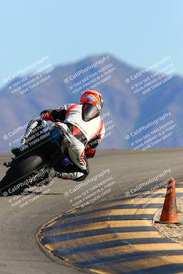 media/Jan-14-2022-Apex Assassins (Fri) [[4609ad47be]]/Trackday 2/Session 3/Turn 12 Backside/